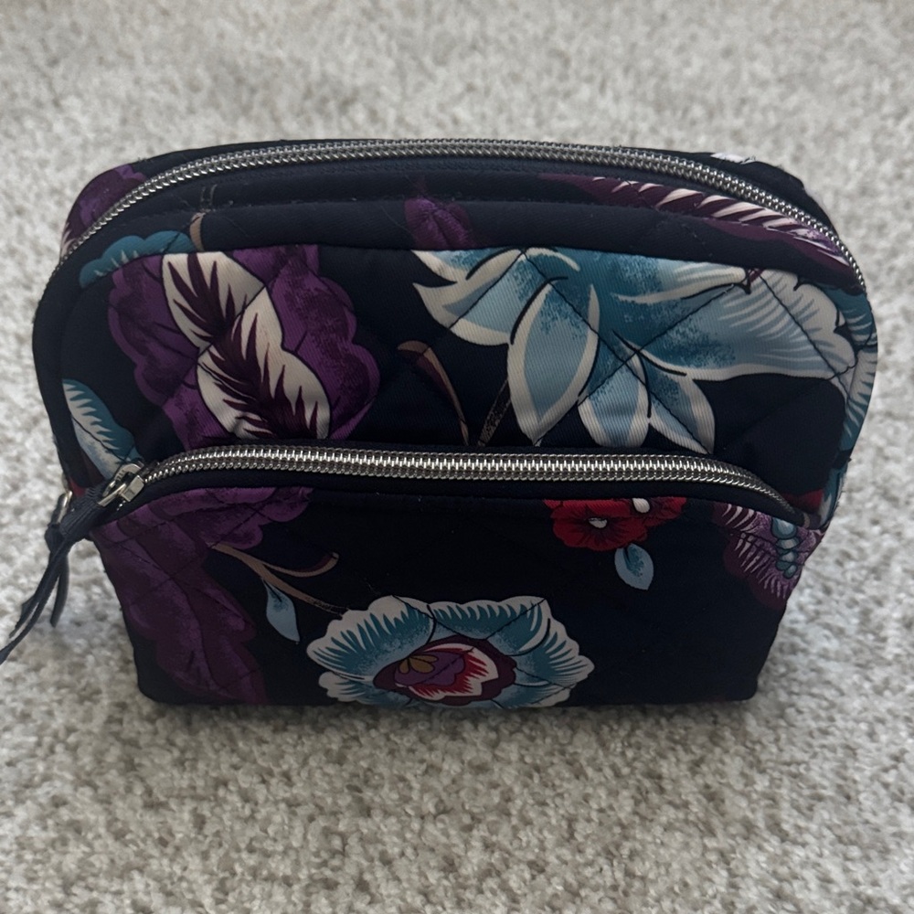 Vera Bradley Navy Flower Medium Cosmetic Bag.